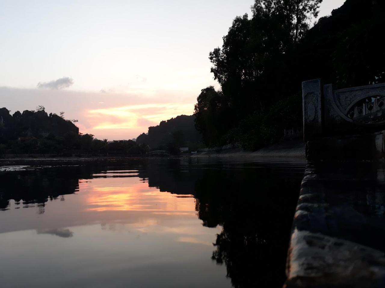 Center Tam Coc Homestay Ninh Binh Bagian luar foto